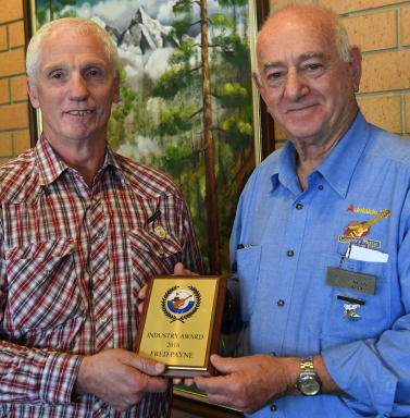 Fred Payne and  Dean Beviss with the 2016 Industry Award